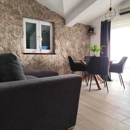 Ana Apartamento Primošten