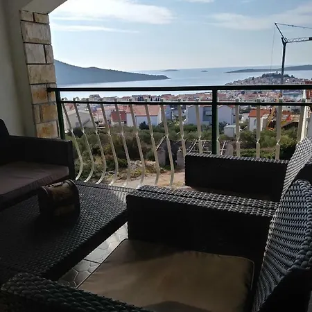 Ana Primošten