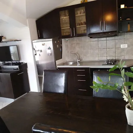 Ana Apartment
