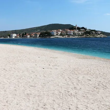 Ana * Primošten